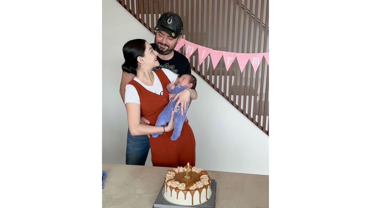 Tessa es la primera hija de José Eduardo y Paola Dalay.