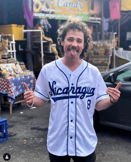 El nombre del famoso 'youtuber' 
<b><a href="https://www.youtube.com/user/LuisitoComunicaa" target="_blank">Luisito Comunica</a></b> ha resaltado varias veces en las redes sociales por los contenidos que suele publicar en su canal de YouTube, sin embargo, esta semana su nombre lució por otros motivos: se vio involucrado en una supuesta infidelidad.