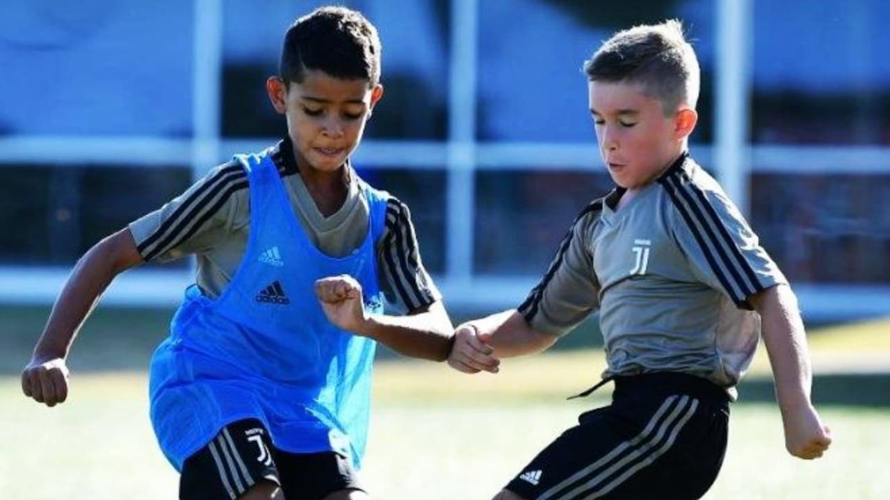 Cristiano Jr la está rompiendo: hizo 7 goles en su último partido y solo en el primer tiempo