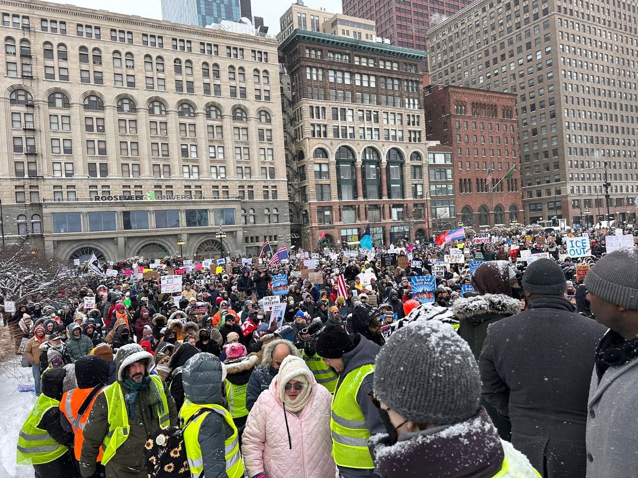 La familia también emitió un mensaje público.
<br>
<br>
<b>“Difundan la verdad sobre nuestro hijo. Era un buen hombre. Gracias”.</b>