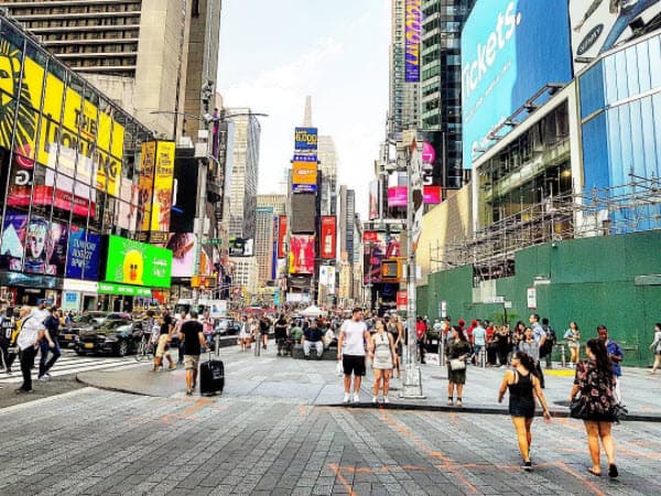 Otra de las paradas obligadas es Time Square, donde las pantallas son el gran atractivo.