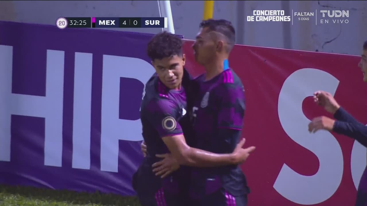 ¿Cuántos más caerán? Gran asistencia de Pérez y Ambriz anota el 4-0