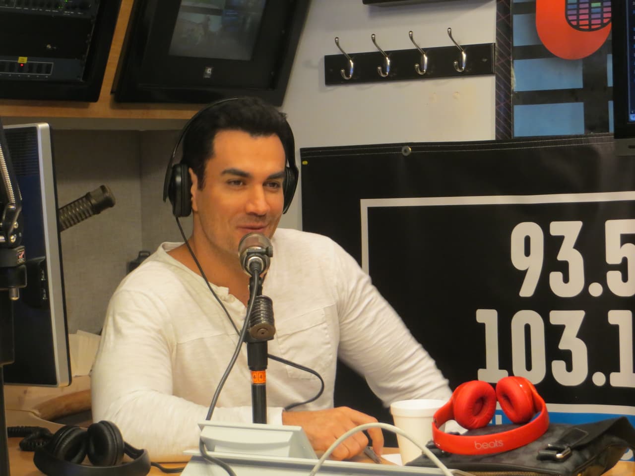 Donde saludará a las fans y además actuará en el escenario. incluso con algunas afortunadas recreará escenas de su última telenovela.