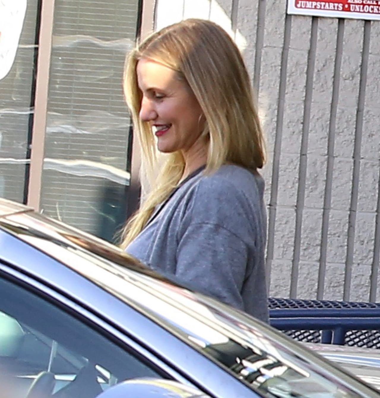 Cameron Diaz y Nicole Richie en su 'girls day out' en el salón.