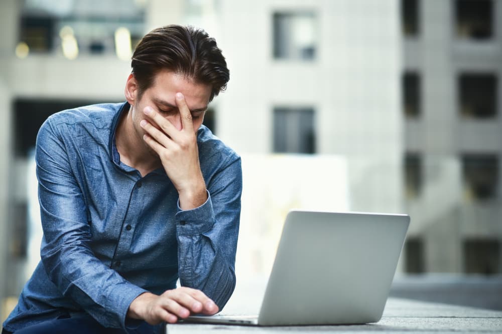 <b>Acuario</b>
<br>Deja a tu vida seguir su curso. Aunque bien es cierto que un proceso de movimientos en tu trabajo puede causarte algunos contratiempos, no te sugestiones por comentarios adversos. Lo que pueda ocurrir no tendrá complicaciones futuras mayores.