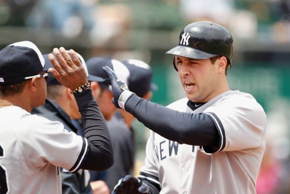39. MARK TEIXEIRA- El primera base de los Yankees firmó en diciembre de 2008 un contrato que ascendió a los $180 millones por ocho años, el quinto más grande en la historia del béisbol de Grandes Ligas. Parte de ese contrato y algunos patrocinadores le permitieron ganar $20.8 millones en un año.