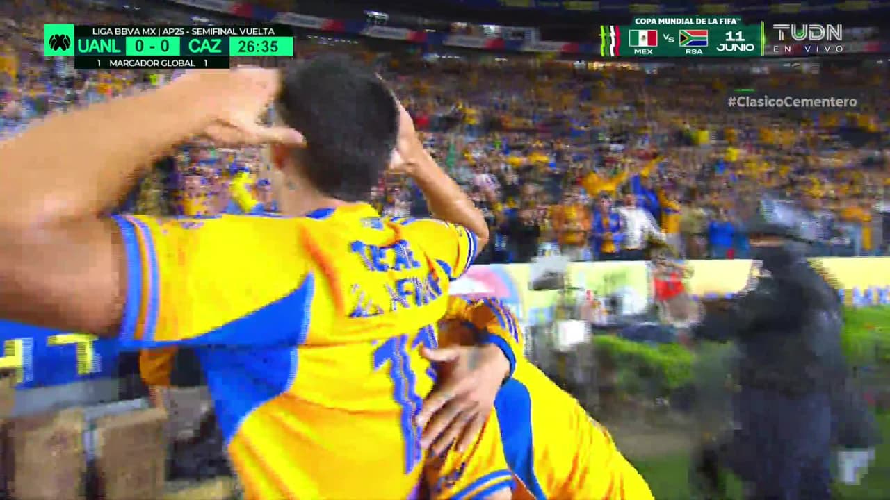 ¡GOL!  anota para Tigres. Juan Brunetta