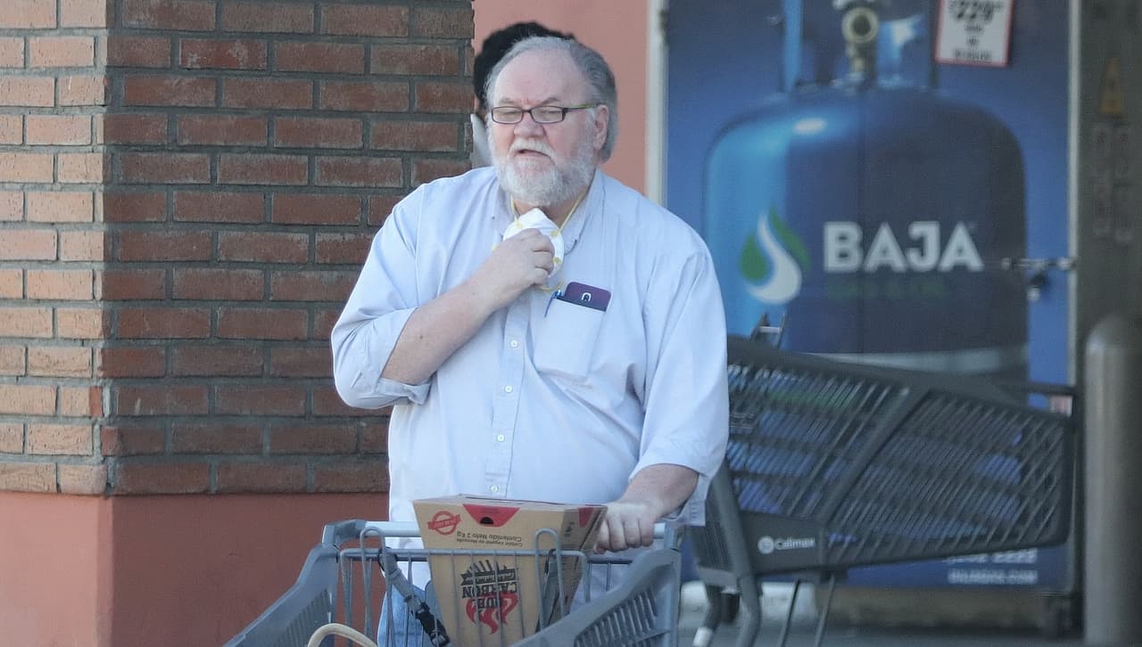 Dicho encuentro no se ve fácil. Días antes de la boda de Meghan Markle con el hijo menor de Lady Diana en mayo de 2018, la relación entre ella y su padre se vino abajo. 
<br>