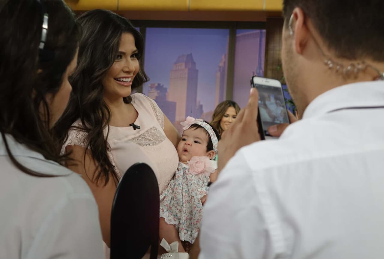 ¡Una pequeña estrella! A Giulietta le encantan las cámaras.