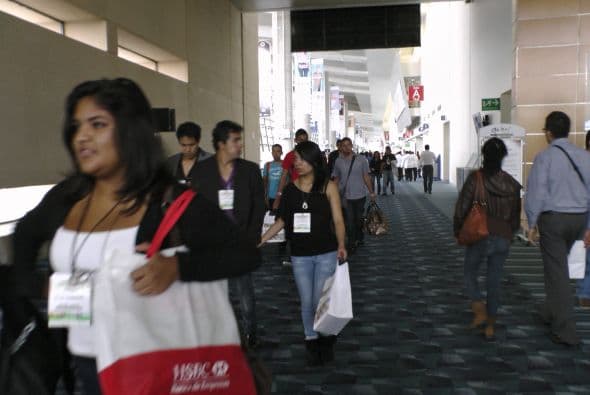 Para su realización, se dispuso de un total de 40,000 metros cuadrados de exposición.