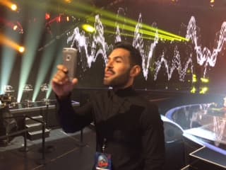 José Santana y Saritza Alvarado disfrutaron de la transmisión del show previo a la gran final de La Banda.