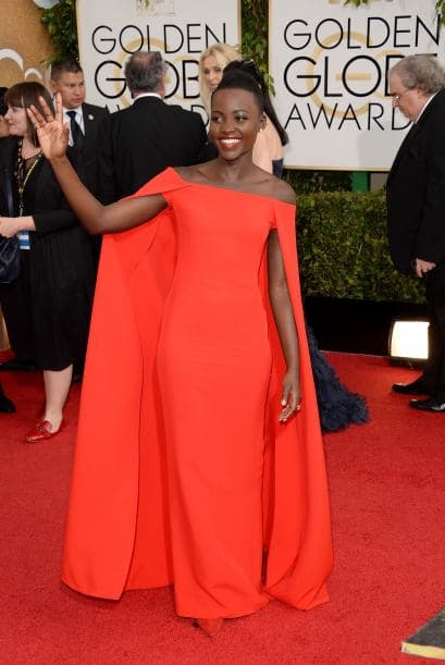 Su estilo único resaltó en la celebración de los Globos de Oro. En 2015 su nombre seguro figurará en la alfombra roja.