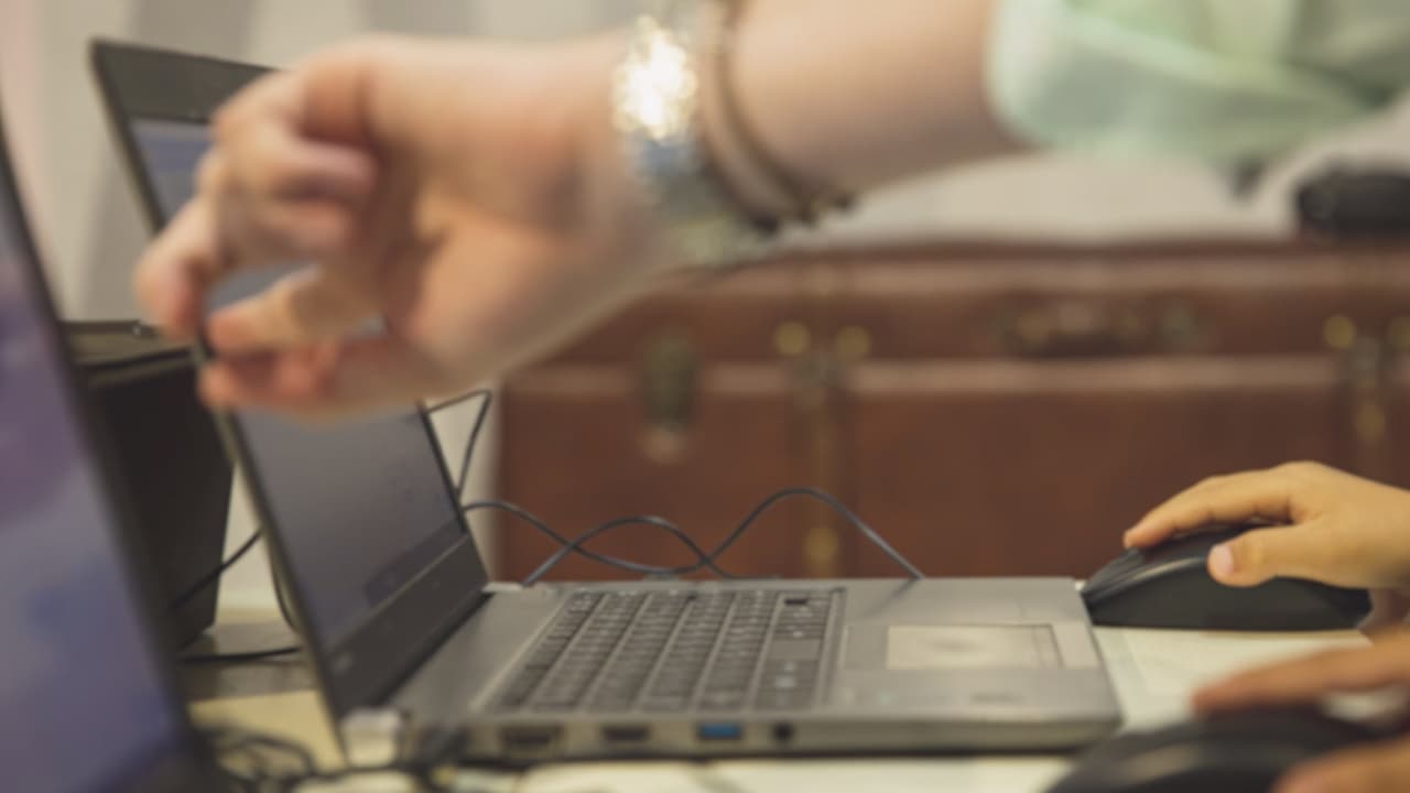 Los horarios de orientacion para inglés como segundo idioma (
<b><a href="https://www.univision.com/temas/aprender-ingles">ESL</a></b>) son:
<br>Abril 13 al 22, clases comienzan en abril 26.
<br>Mayo 11 al 13, clases comienzan en junio 1.
<br>Orientación para 
<b><a href="https://www.univision.com/temas/examen-ged">GED</a></b>, Abril 26 al 29, clases comienzan el 11 de mayo.