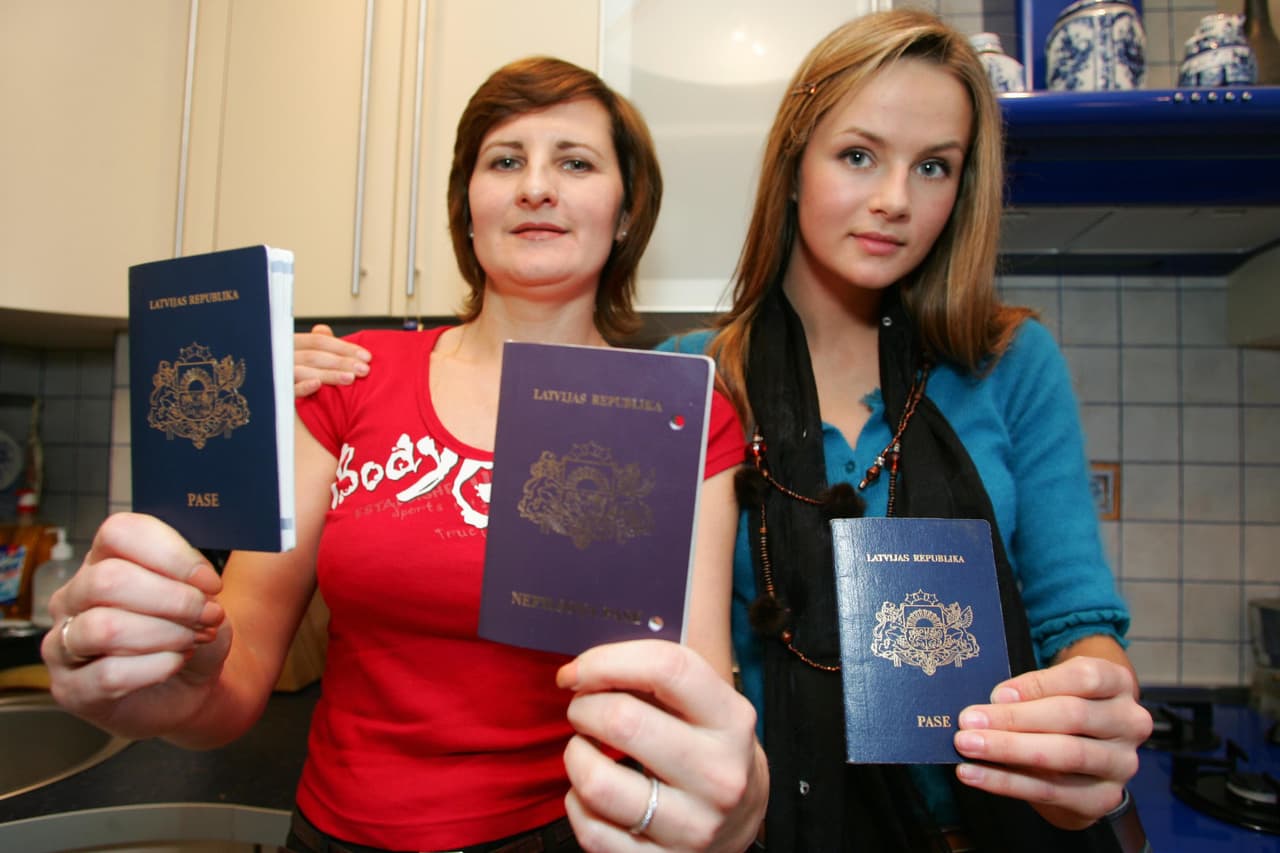 <b>Puesto 10. Letonia, Eslovaquia y Lituania.</b> Pueden ingresar a 179 países sin necesidad de visa. Estonia y el Principado de Lichtenstein ocupan el puesto 11, con 178 países. El número 12 Polonia, con 175.