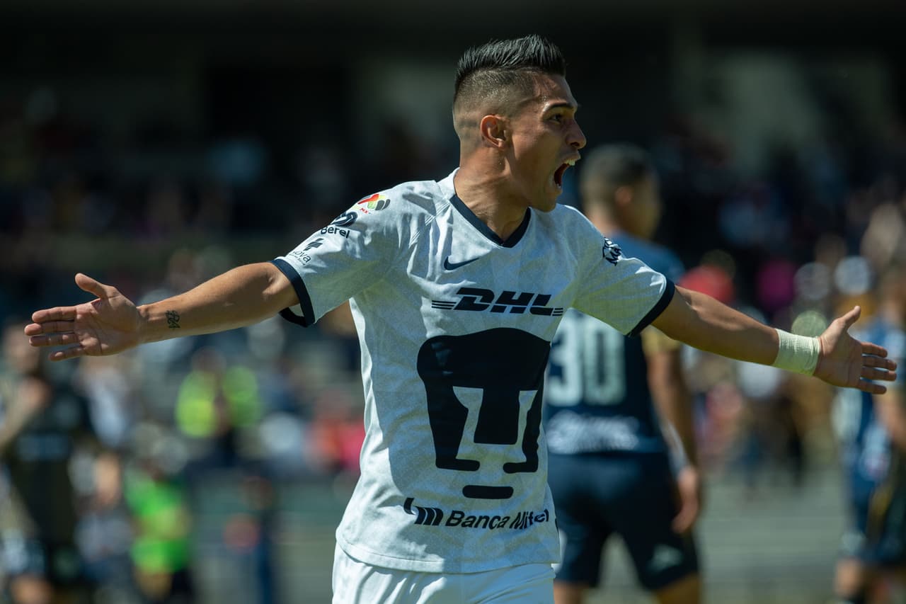 Pumas golea y vence a San Luis 4-0. Con doblete de Carlos Gonzalez, gol de Fabio Álvarez y Juan Ignacio Dinenno, los universitarios se colocan como segundos de la tabla en la Liga MX.