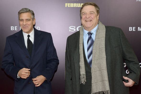 También se codeó con la crema y nata de Hollywood. Más videos de Chismes aquí.