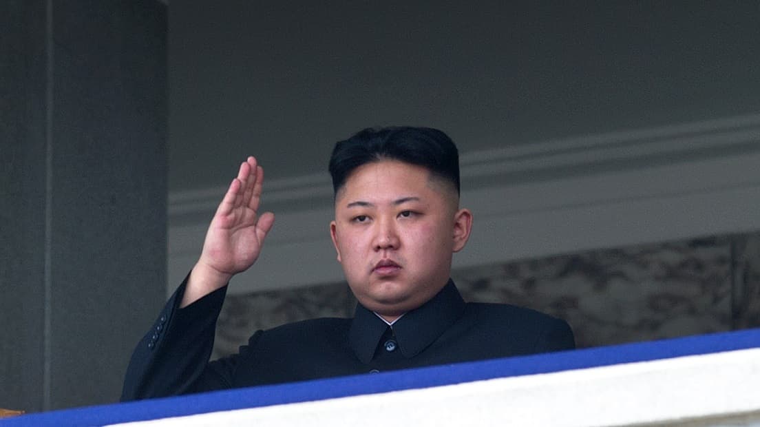 China aumenta presión contra Corea del Norte y prohíbe la importación de carbón, hierro, plomo y pescado