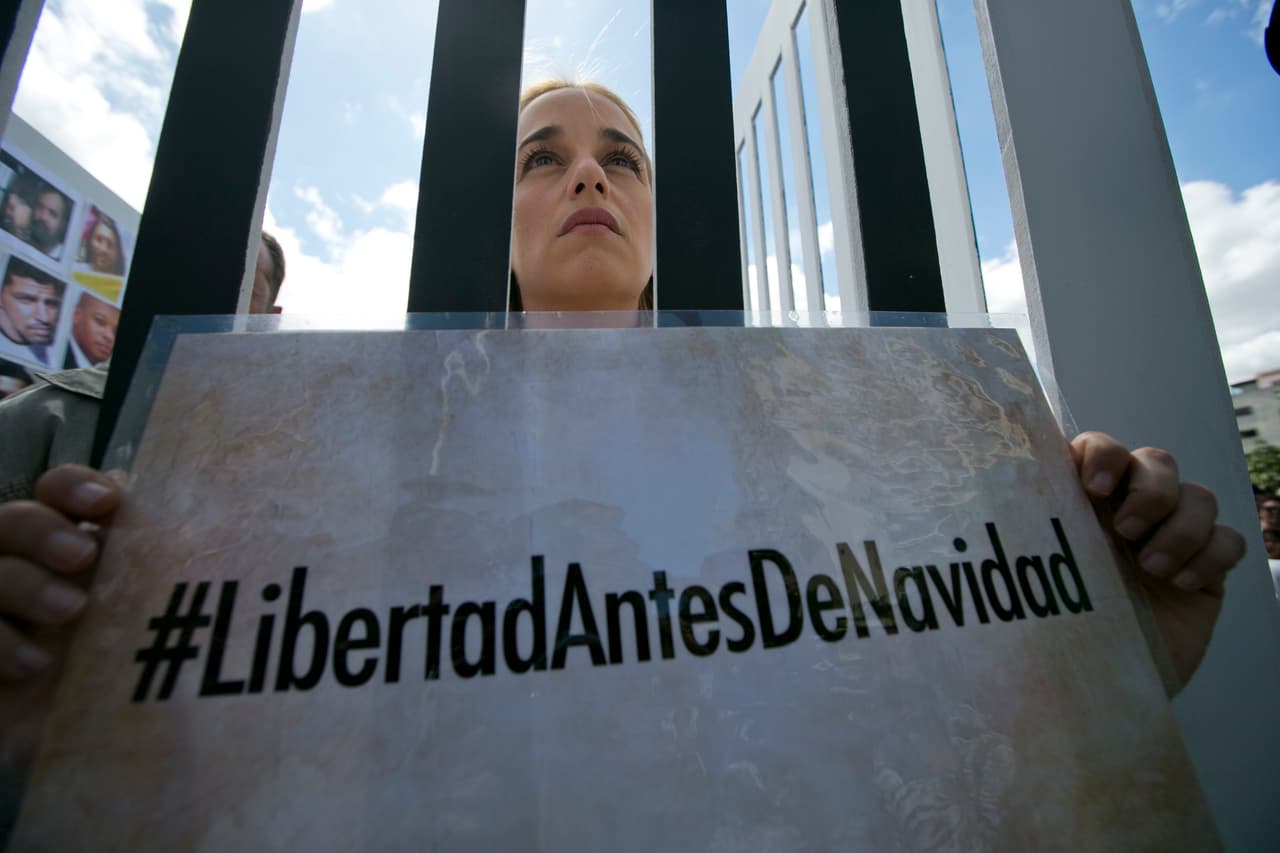 Esposa de Leopoldo López pide a Maduro la liberación de presos políticos para Navidad