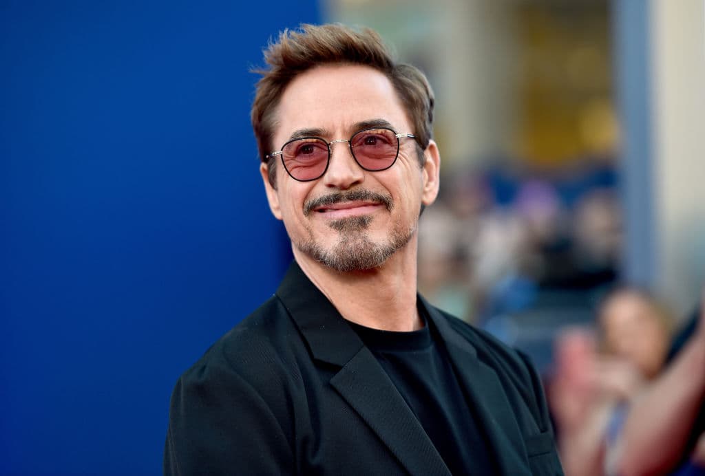 En 2002 decidió darle un cambio a su vida loca y anunció que había acabado su rehabilitación, seis años más tarde apareció en la cinta ‘Iron Man’ y desde entonces es de los actores mejor pagados de Hollywood.