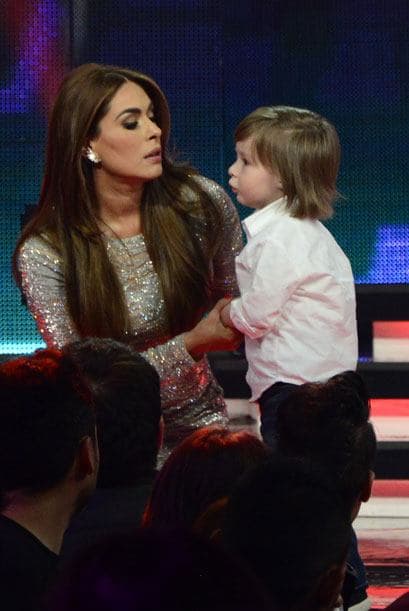 El único que nos faltó fue su querido esposo.