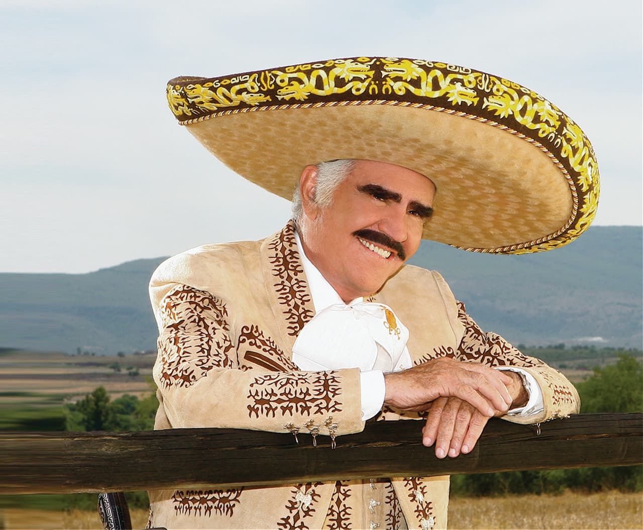 Vicente Fernández es hoy por hoy una de las más grandes voces del género ranchero.
