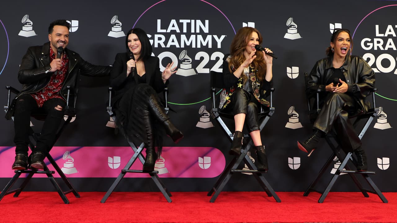 El perfume íntimo de Anitta del que están hablando los conductores de Latin GRAMMY 2022