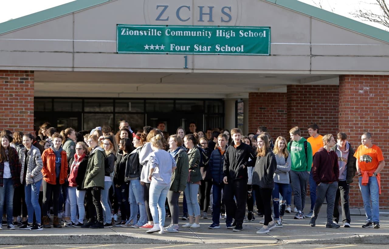 <b>Zionsville, Indiana.</b> Los estudiantes de la secundaria Zionsville, una pequeña ciudad al norte de Indianápolis, participaron en la protesta.