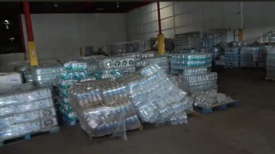 "El León Fiscalizador" explica cómo encontró los suministros en un almacén en Ponce