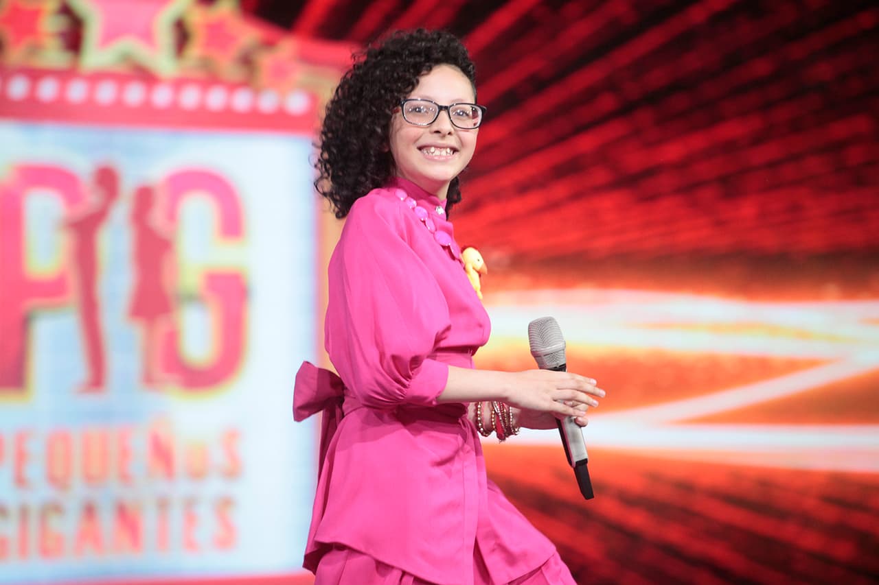 El imitador del hijo de Verónica Castro llegó al show para apoyar a Taisia, del escuadrón de 'Mateo y los Súpersabios'.