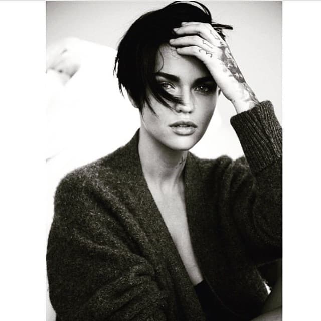 Ella es una rebelde que se ha encargado de llegar al estrellato.