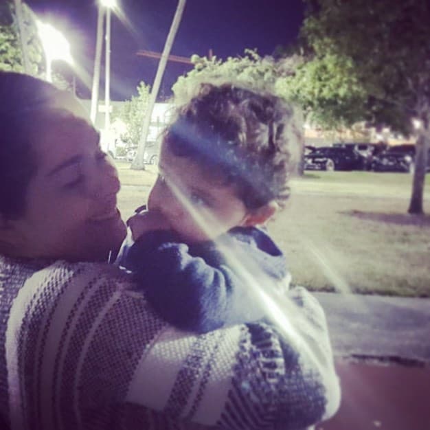La actriz ha compartido el 
<b><a href="https://www.univision.com/famosos/mama-no-danna-garcia-cuenta-que-el-coronavirus-le-hizo-sufrir-el-rechazo-de-su-hijo-dante-video" target="_blank">dolor de estar lejos de su hijo</a></b>, quien ha sido el "motor" para enfrentar la enfermedad. 
<br>