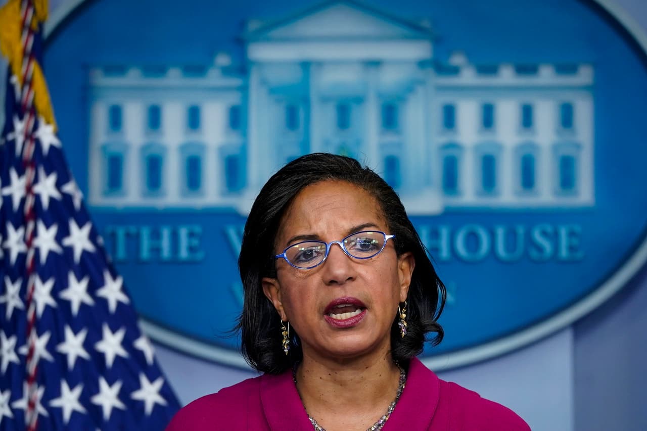 <b>Directora del Consejo de Política Nacional: Susan Rice. </b>Fue embajadora de Obama ante las Naciones Unidas de 2009 a 2013 y luego se convirtió en su asesora de seguridad nacional. También tuvo un papel importante en el Departamento de Estado durante la administración Clinton. Ha formado parte de la junta directiva de Netflix desde 2018. Este cargo no necesita confirmación del Senado. 
<br>
