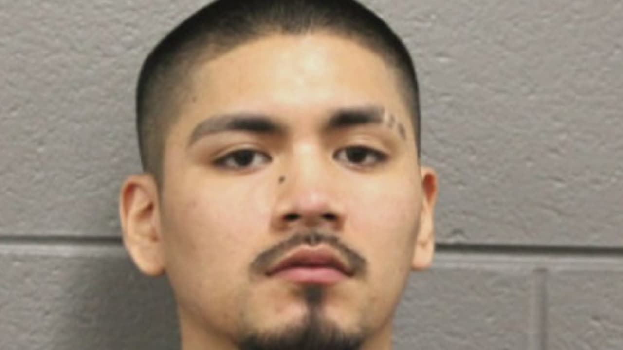 Meses más tarde, la fiscalía confirmó que Toledo portaba el arma de Román. Román, quien fue arrestado el 9 de abril, obtuvo derecho a fianza.