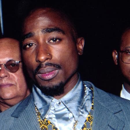 Lesane Parish Crooks, más conocido como el rapero 
<b><a href="https://www.univision.com/temas/tupac">Tupac Shakur</a></b>, murió asesinado en las calles de Las Vegas, el 13 de septiembre de 1996 y aún no se ha esclarecido este crimen.