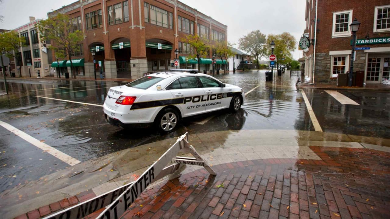 Hallazgo de un hombre muerto en su auto llevó al descubrimiento de un prostíbulo en Alexandria