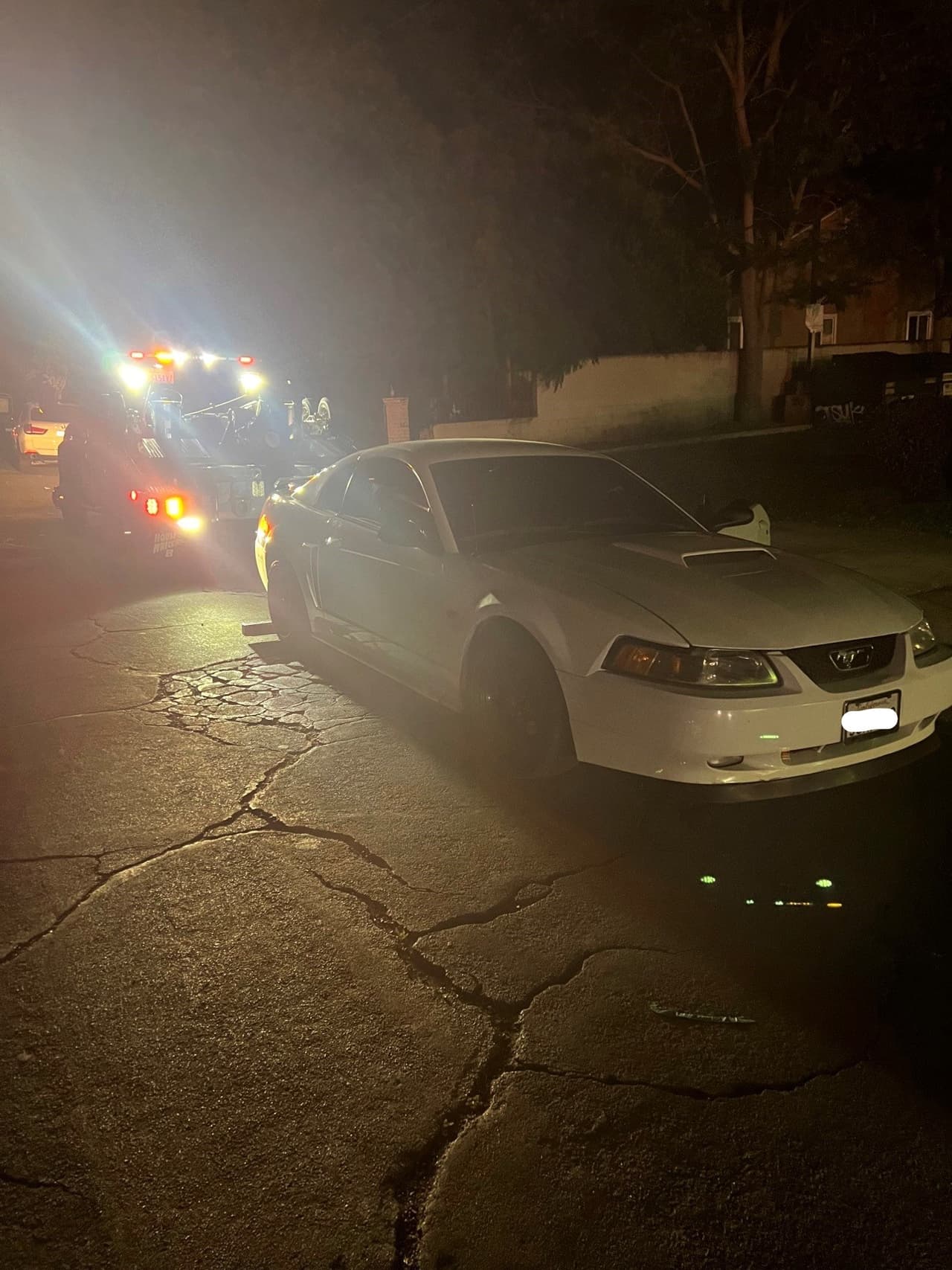 Según la CHP, los vehículos que se decomisan pueden permanecer asegurados durante 30 días o definitivamente y sus conductores pueden recibir infracciones, también se puede sancionar a los espectadores.