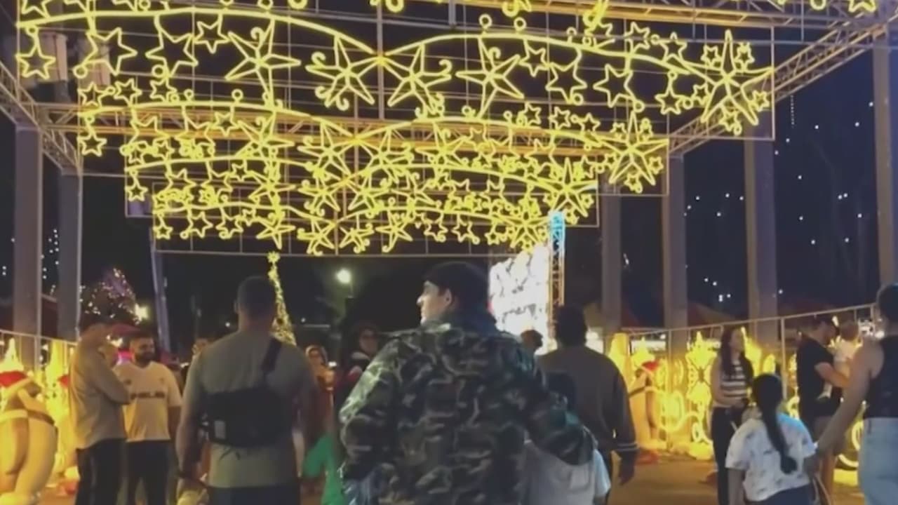 Familias latinas enfrentan una Navidad con presión económica y temor migratorio