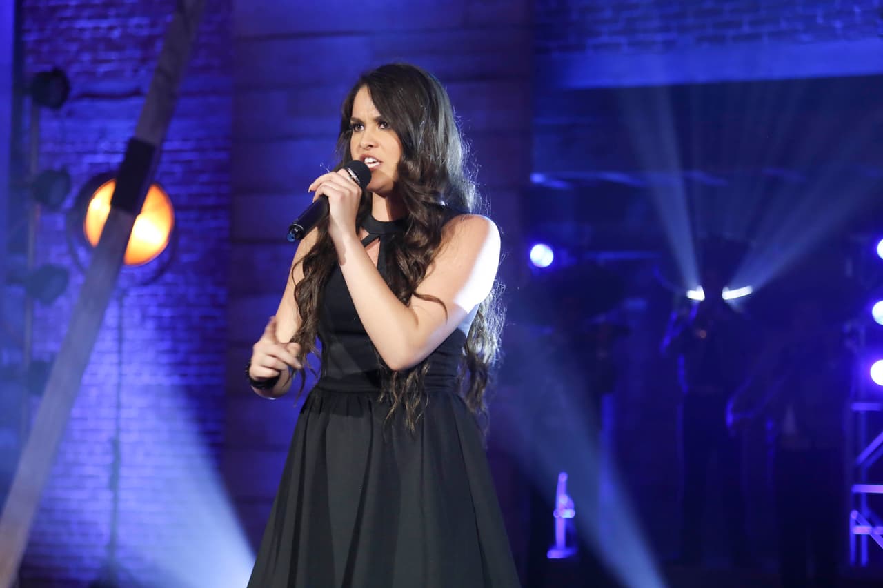 En varias ocasiones, Poncho Lizárraga elogió su capacidad de interpretar temas clásicos.