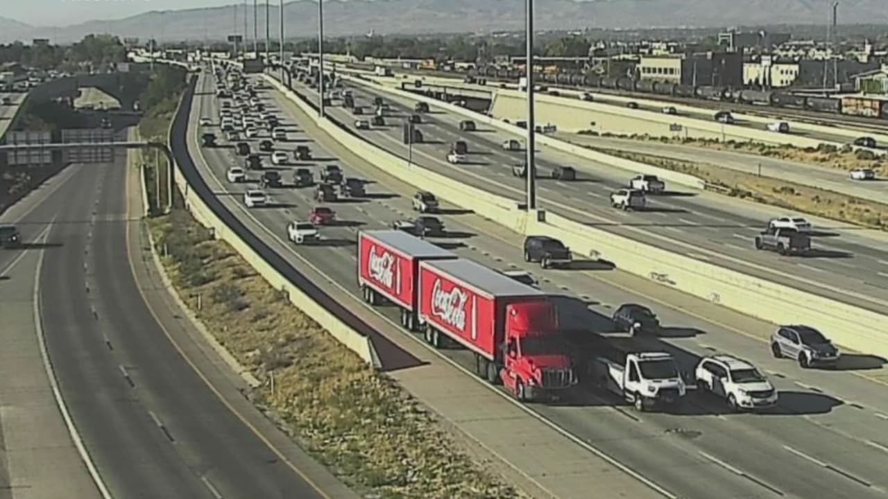 Hallan a dos menores ocultas en la caja refrigerada de un tráiler tras accidente en la I-15 en Lindon