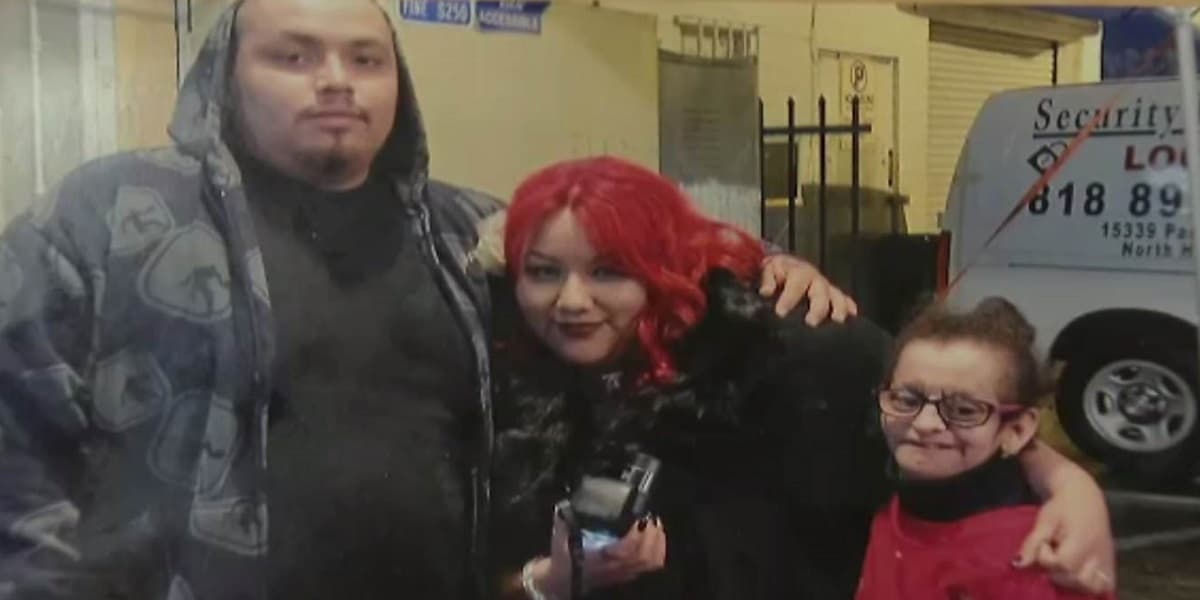 Familia de un dreamer detenido en San Diego teme que lo deporten antes de que hable con su abogado  