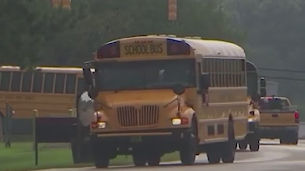 Crisis escolar en Carolina del Norte: entre solicitud de fondos y cierre de 57 escuelas públicas