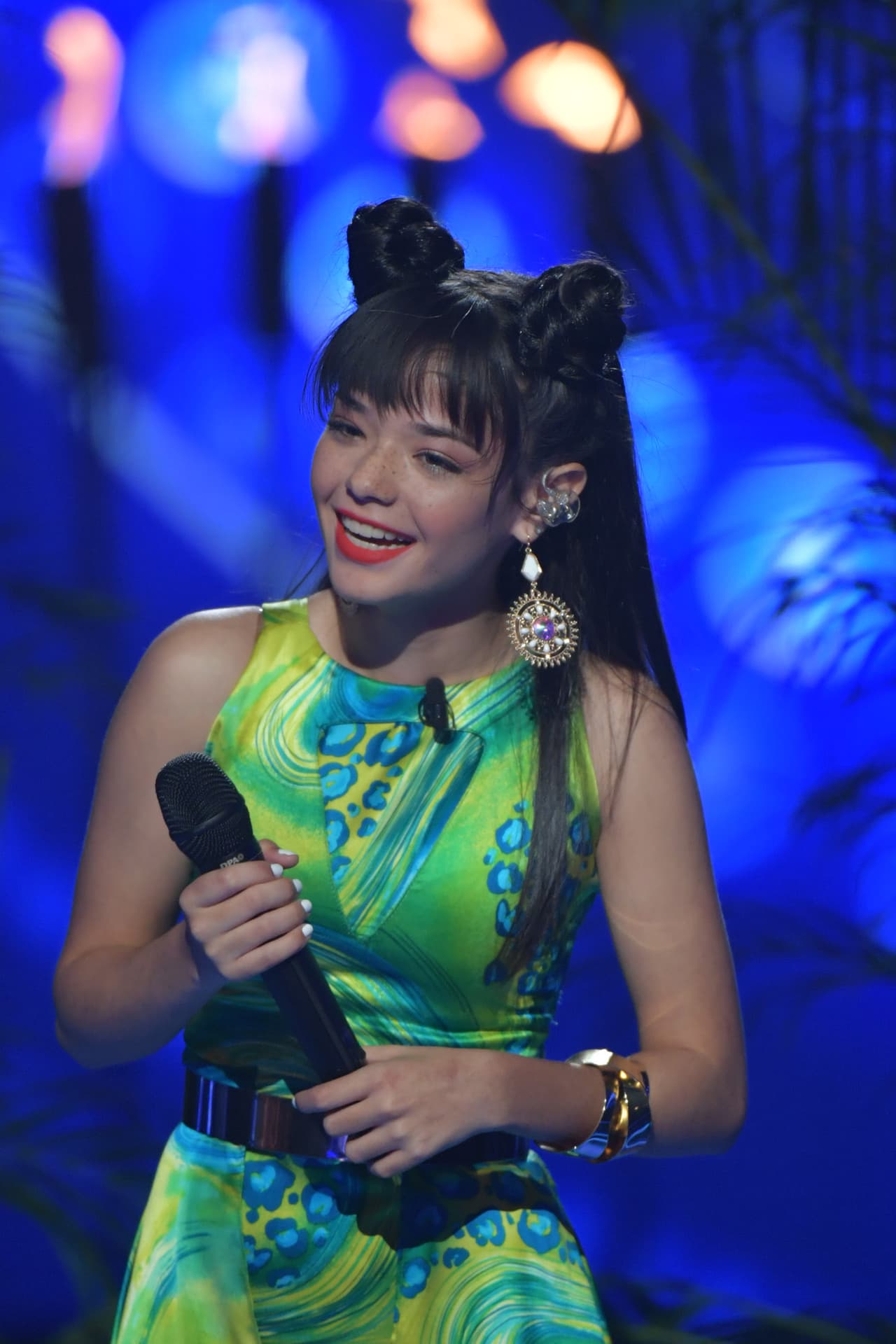 La joven boricua interpretó el tema "Conmigo" de Sofía Reyes.