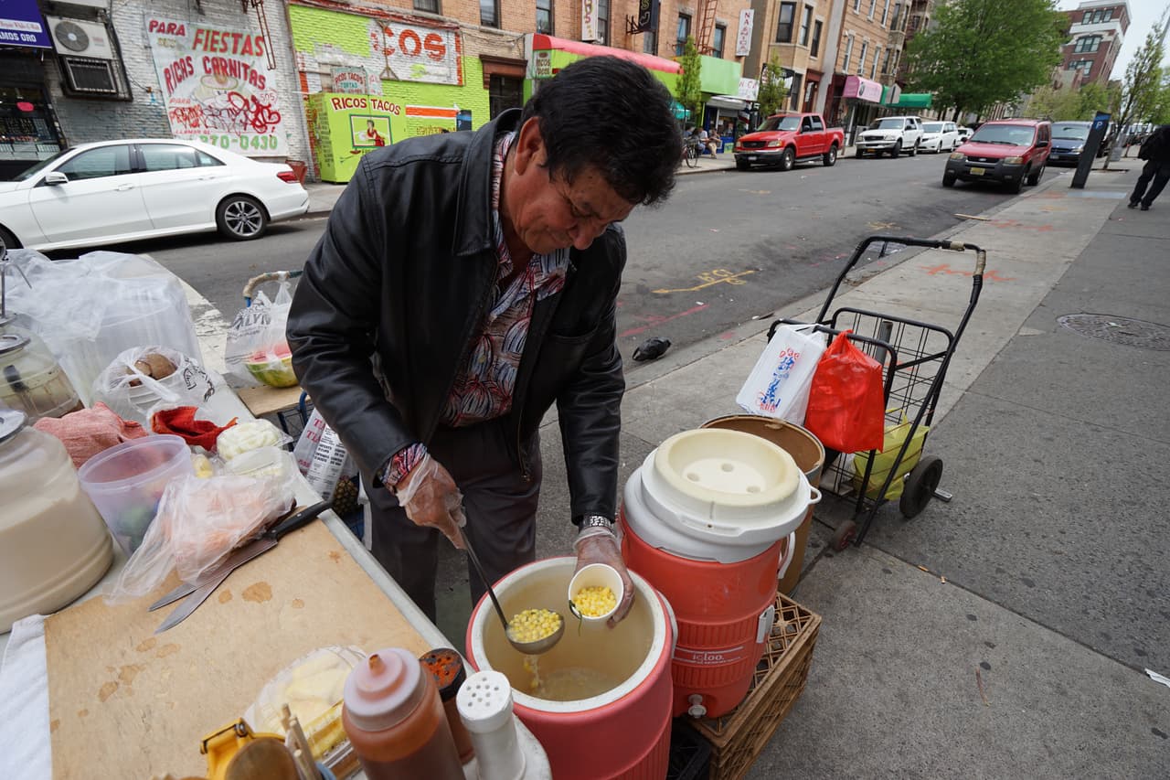 Sin una licencia, es difícil evadir a la policía y a los inspectores de la sanidad.