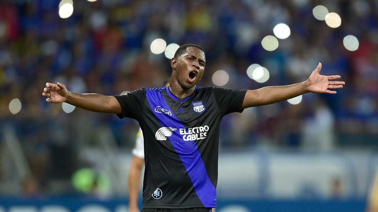 Que siempre no... Bryan Angulo no debutará en la Leagues Cup