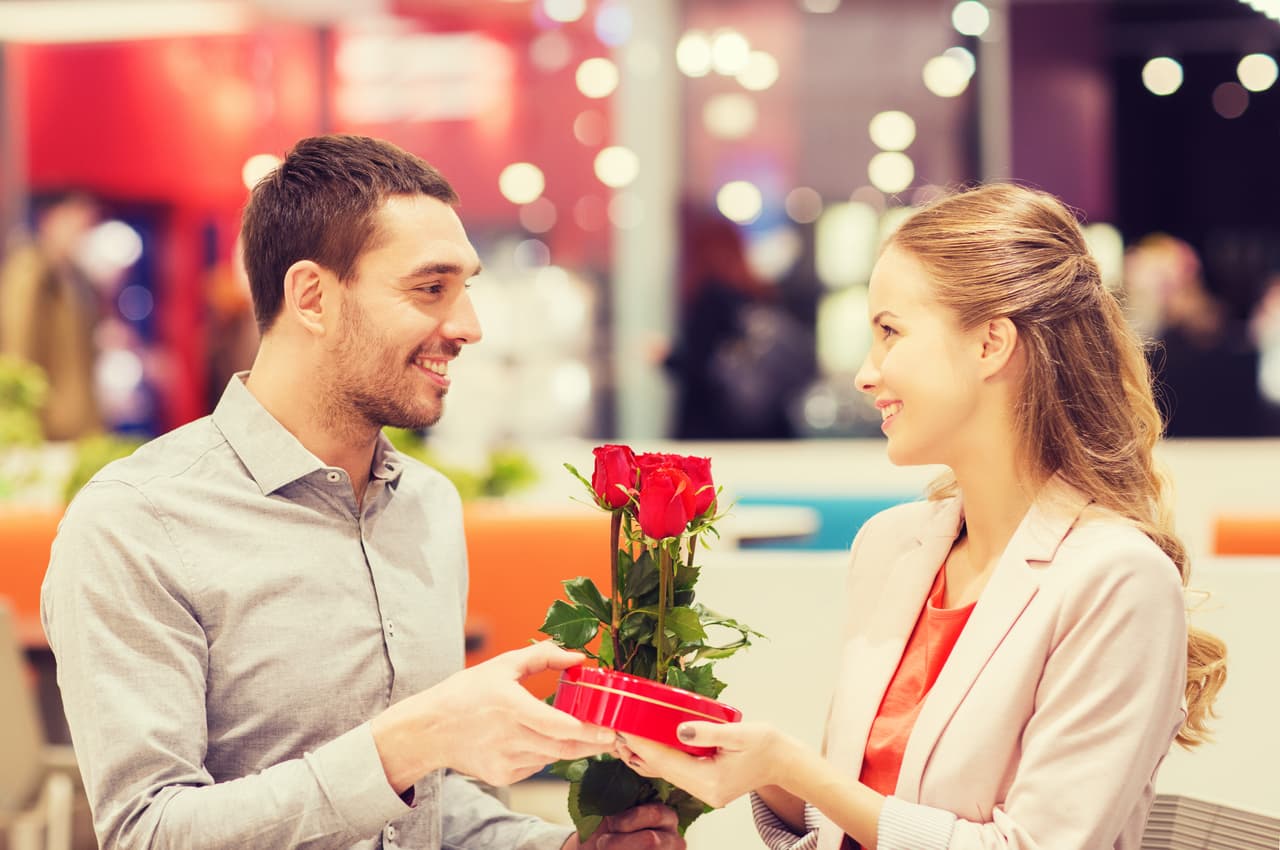 El Mes del Caballo es un ciclo sorpresivo para el Tigre sobre todo en el amor. Un admirador, o admiradora te obsequia un regalo muy valioso y además recibes una oferta para un préstamo.