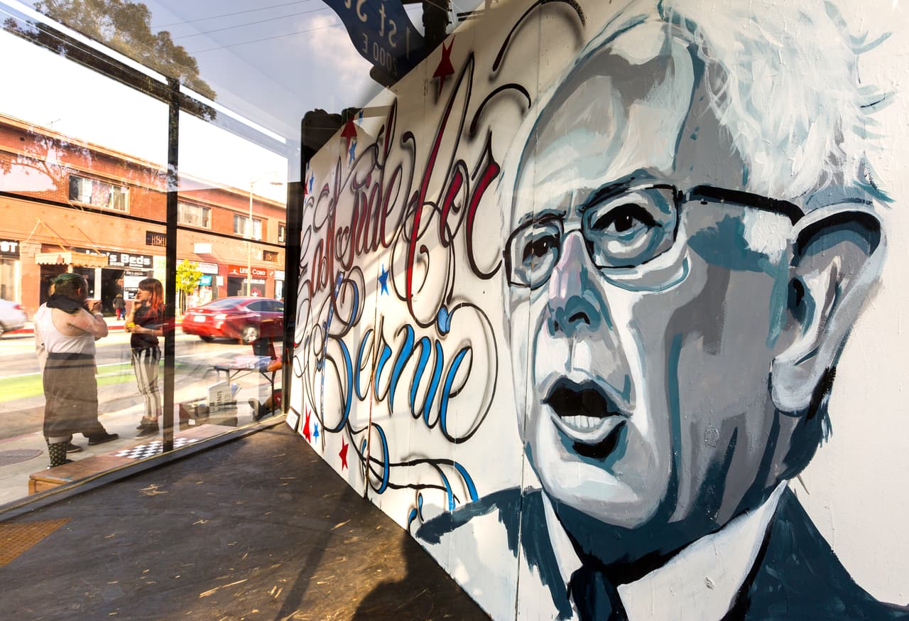 Sanders ha recortado distancias con Clinton gracias al apoyo latino