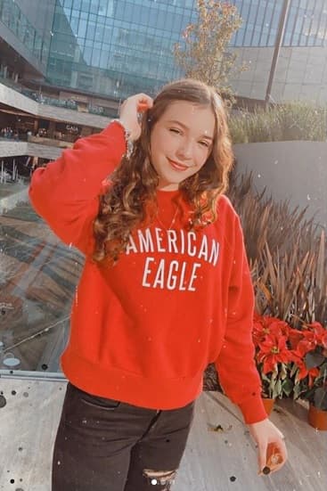 También ha participado en varias películas como 'Tunel 19' y 'Recuperando a mi ex’, además de la serie 
<b><a href="https://www.univision.com/shows/silvia-pinal-frente-a-ti" target="_blank">Silvia Pinal Frente a Ti</a></b>.