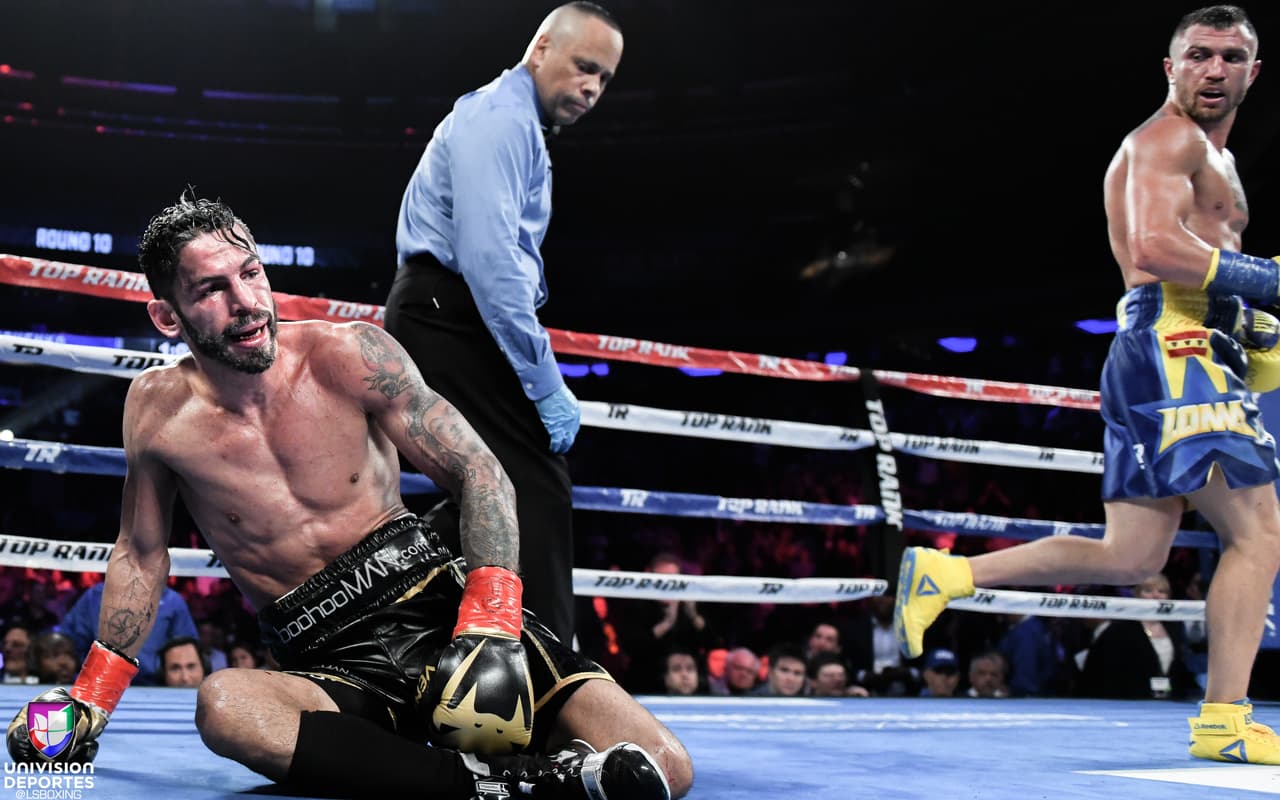Jorge Linares y Vasyl Lomachenko brindaron la pelea del primer semestre del 2018 en el Madison Square Garden. El venezolano mandó al ucraniano a la lona en el sexto round, pero éste se levantó para terminar la contienda en el décimo asalto con un fulminante gancho al hígado. De esta forma, Lomachenko se convirtió en el campeón mundial ligero de la AMB y obtuvo se tercer título en tres categorías de peso diferentes (pluma, superpluma y ligero).