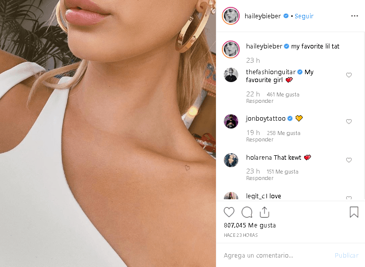 En una foto publicada en su cuenta de 
<b><a href="https://www.instagram.com/p/B0RMrSlFRgu/" target="_blank">Instagram</a></b>, Baldwin mostró que un pequeño corazón alojado en una de sus clavículas es su predilecto:
<b> "mi pequeño tatuaje favorito"</b>, escribió junto a la foto.