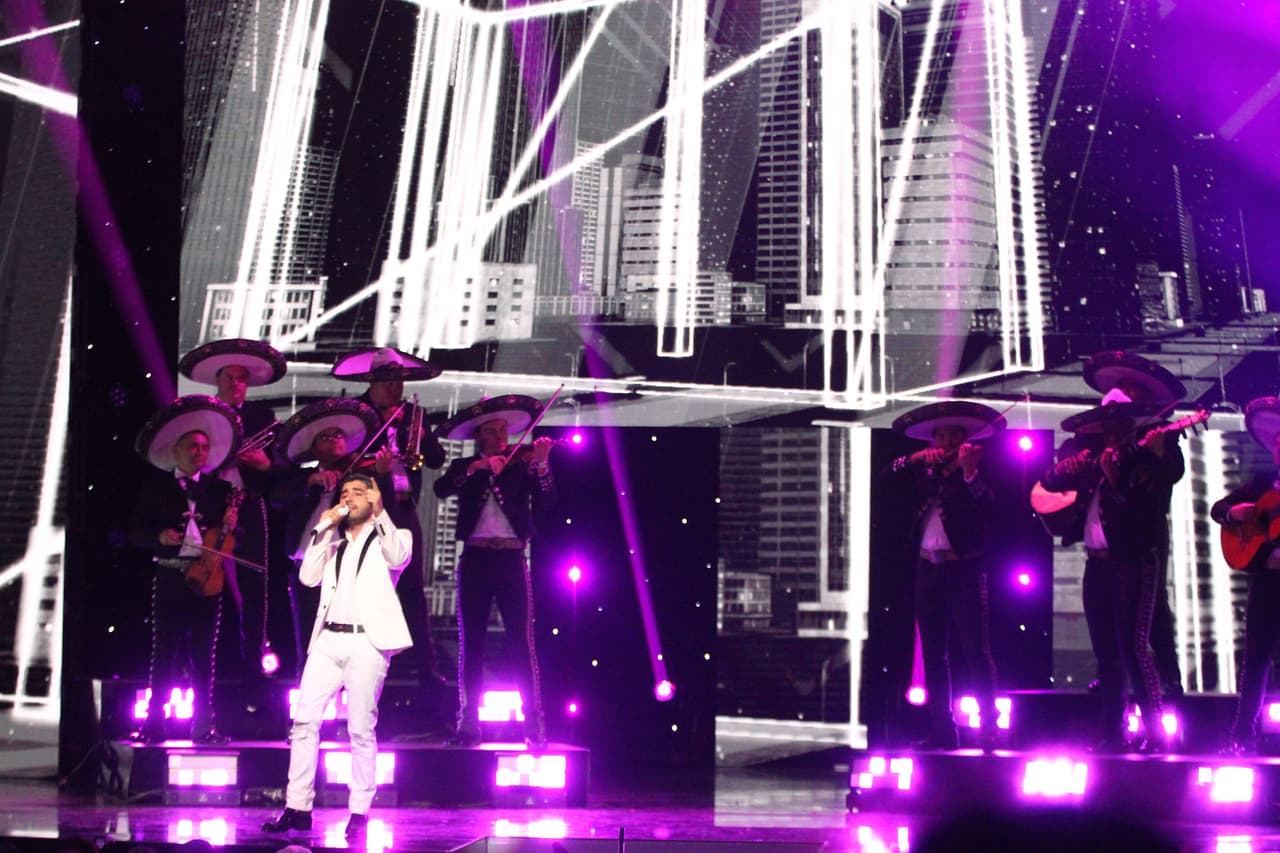 Por eso es importante que las participantes desarrollen su propio sello, algo que todo artista debe tener. "Aunque muchos lo traten de imitar, no lo puedan igualar porque tiene algo que lo hace único, y cada artista debe encontrar cuál es su propio sello", dijo muy seguro el juez más joven de Reina de la Canción.